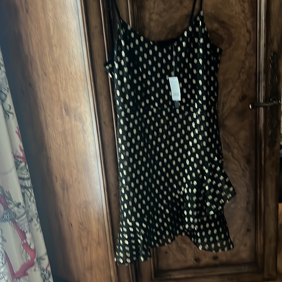 Banana Republic, black and gold cocktail dress - Picture 3 of 4